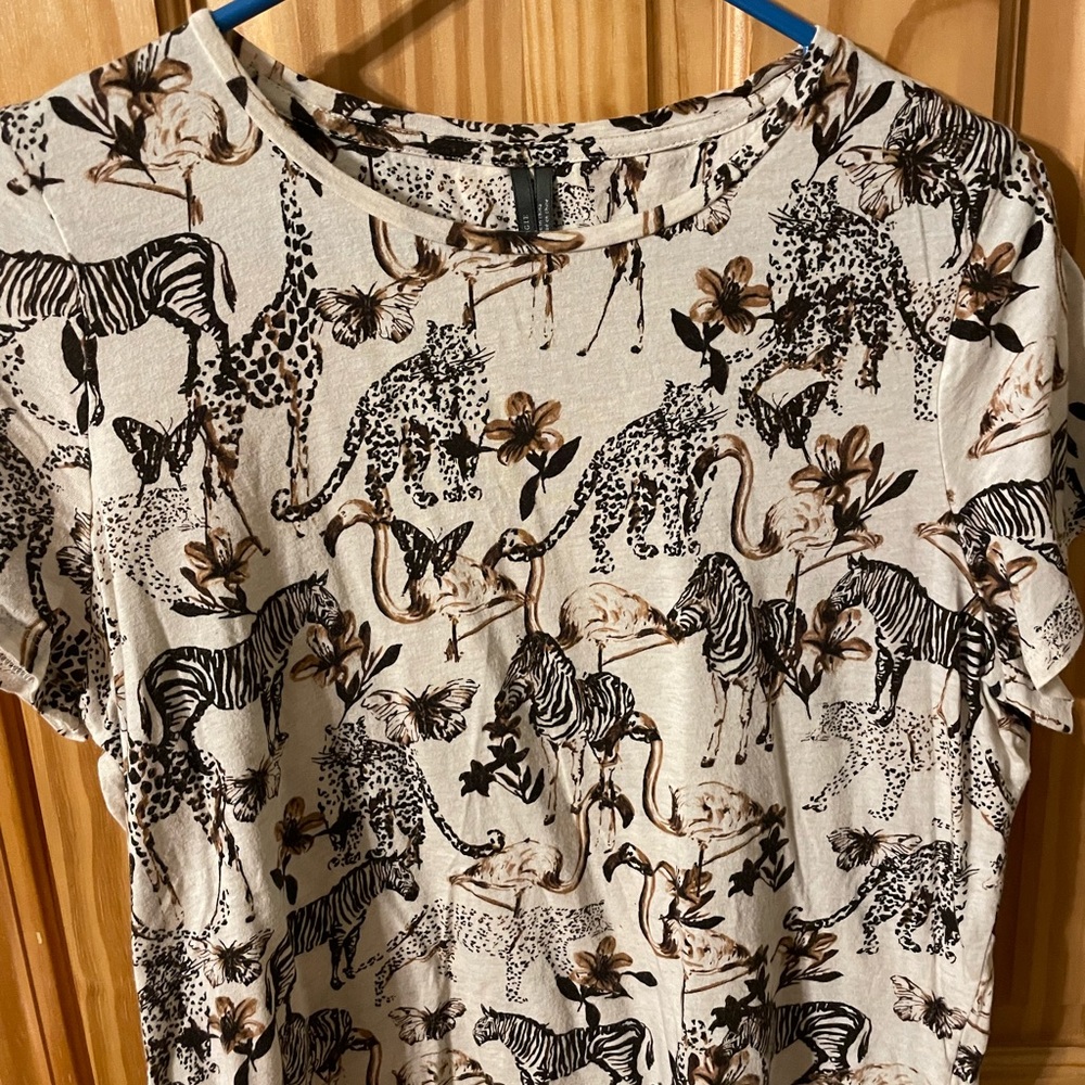 Anthropologie Padua Safari Jungle Print Tee size Large